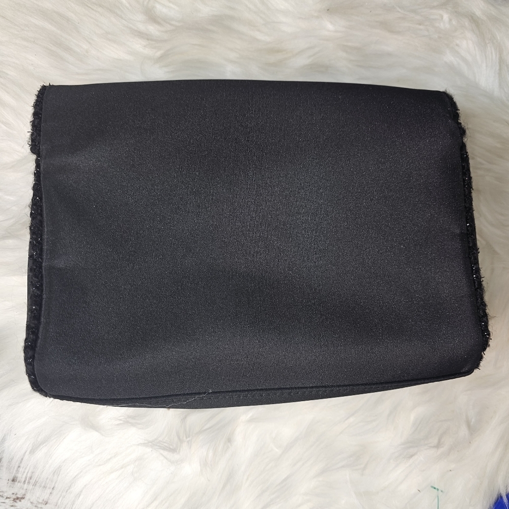 AUTHENTIC Chanel Parfums Cosmetics Makeup Clutch Bag Black NWOT - Picture 7 of 13